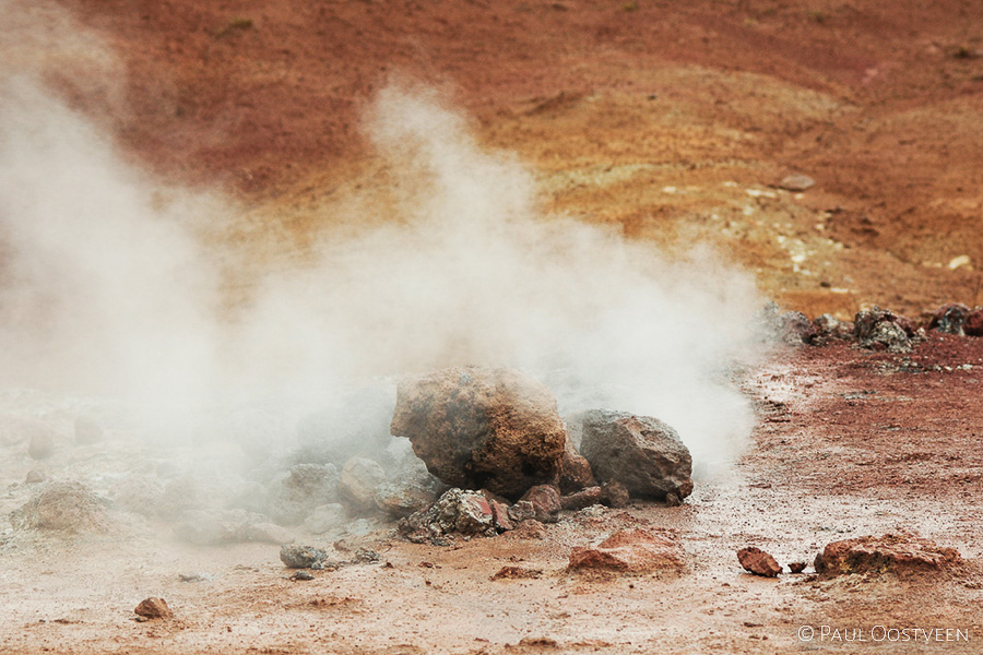 Hete bronnengebied Seltún (Krýsuvík) in IJsland. Hot spring area Seltún (Krýsuvík).